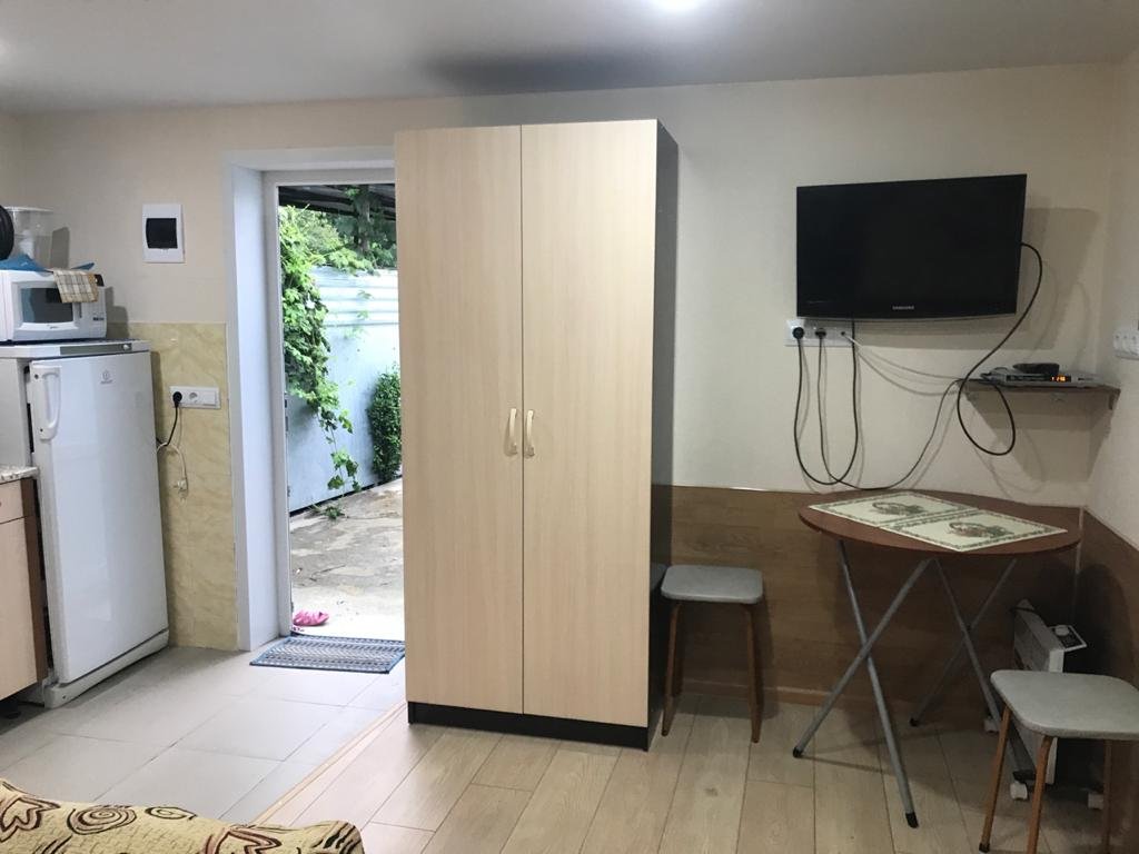 Уютный номер с двумя кроватями